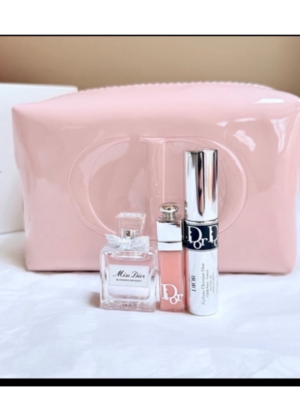 Dior Pink Gloss & Mini Miss Dior Perfume Set with Pink Pouch